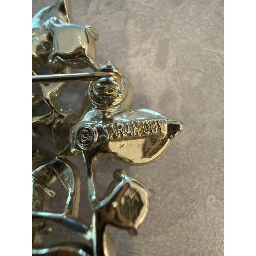 Sara Coventry Vintage Flower Brooch Silver Tone Rhinestones